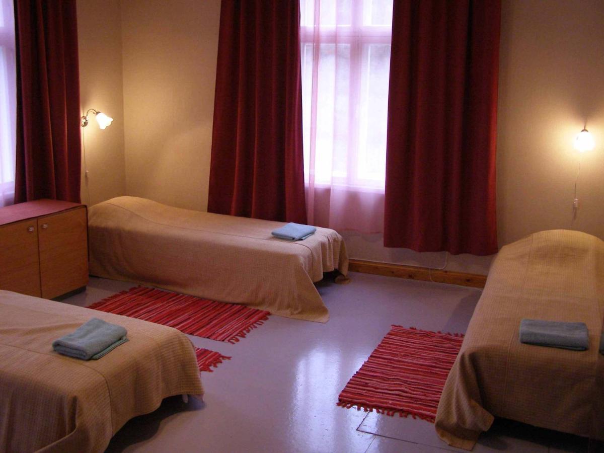 Tiia Guesthouse Pärnu Extérieur photo
